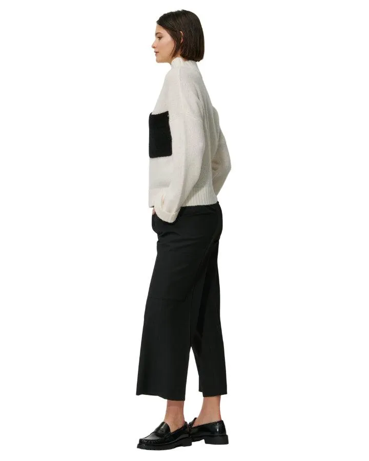 Black Pocket Detail Knit Pullover
