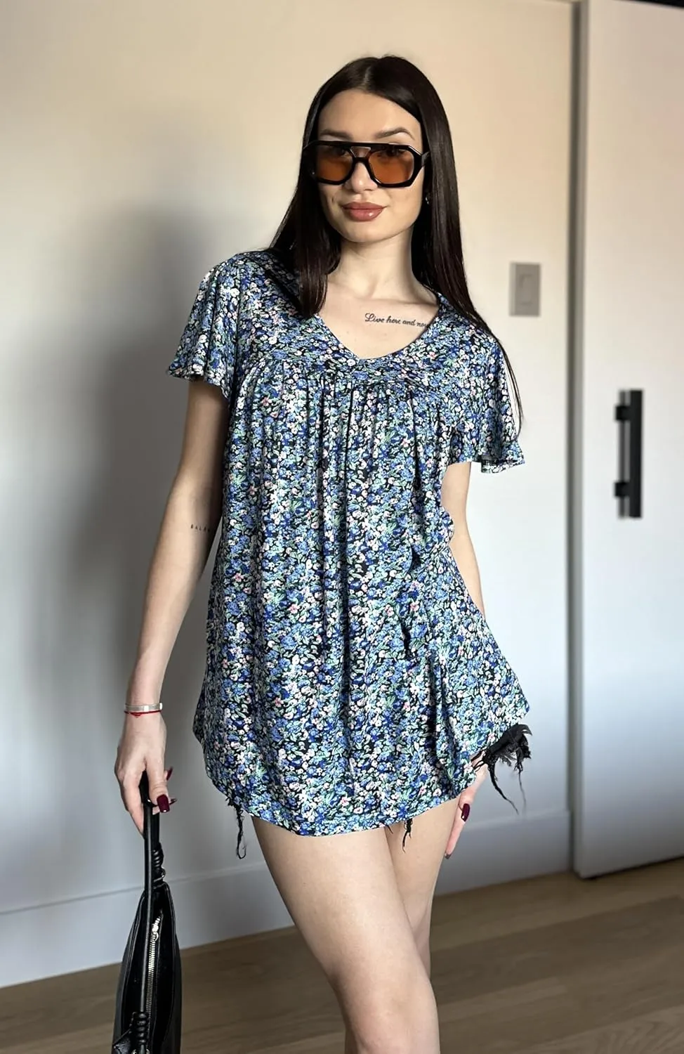 HOTOUCH Womens Ruffle Sleeve Tunic Tops Pleated V Neck Loose Fit Short Sleeve Shirts Summer Floral Casual Boho Blouses