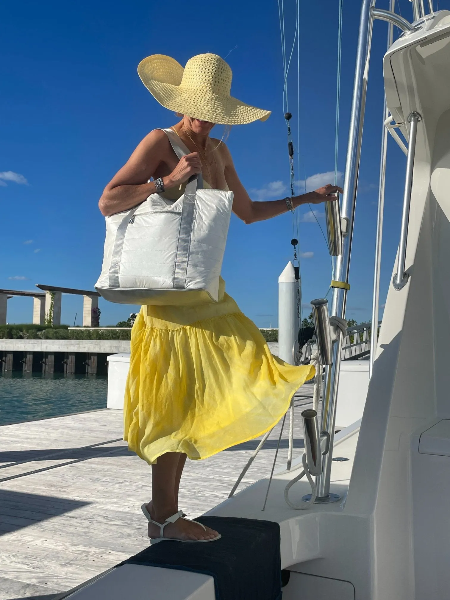 Puffer Tote Bag with Zipper Pockets in Shimmer White