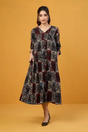 Scarlet Midnight Glow V-Neck Gather Dress with Crochet