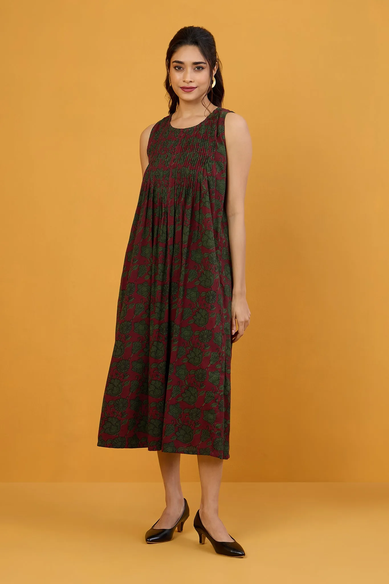Scarlet Verdant Burst Pintuck Sleeveless Dress