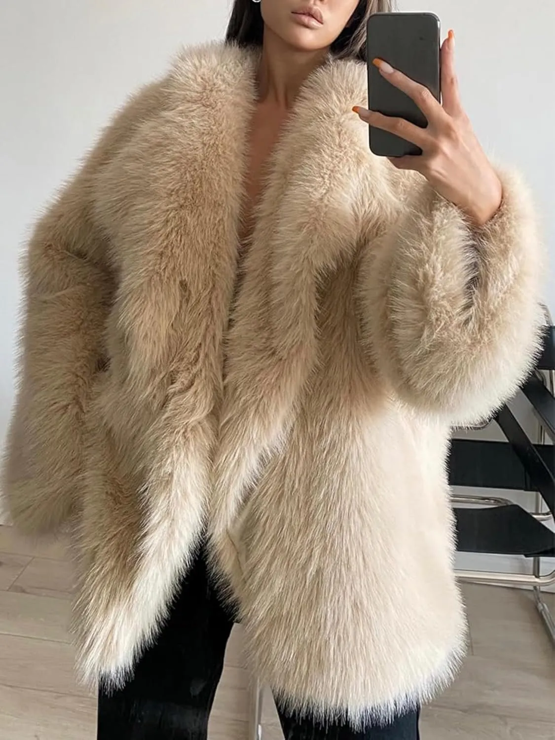 Shaggy Overcoat Outerwear Light Beige Faux Fur Warm Coat Women's Fashion Puffy Fur Jacket Sweater