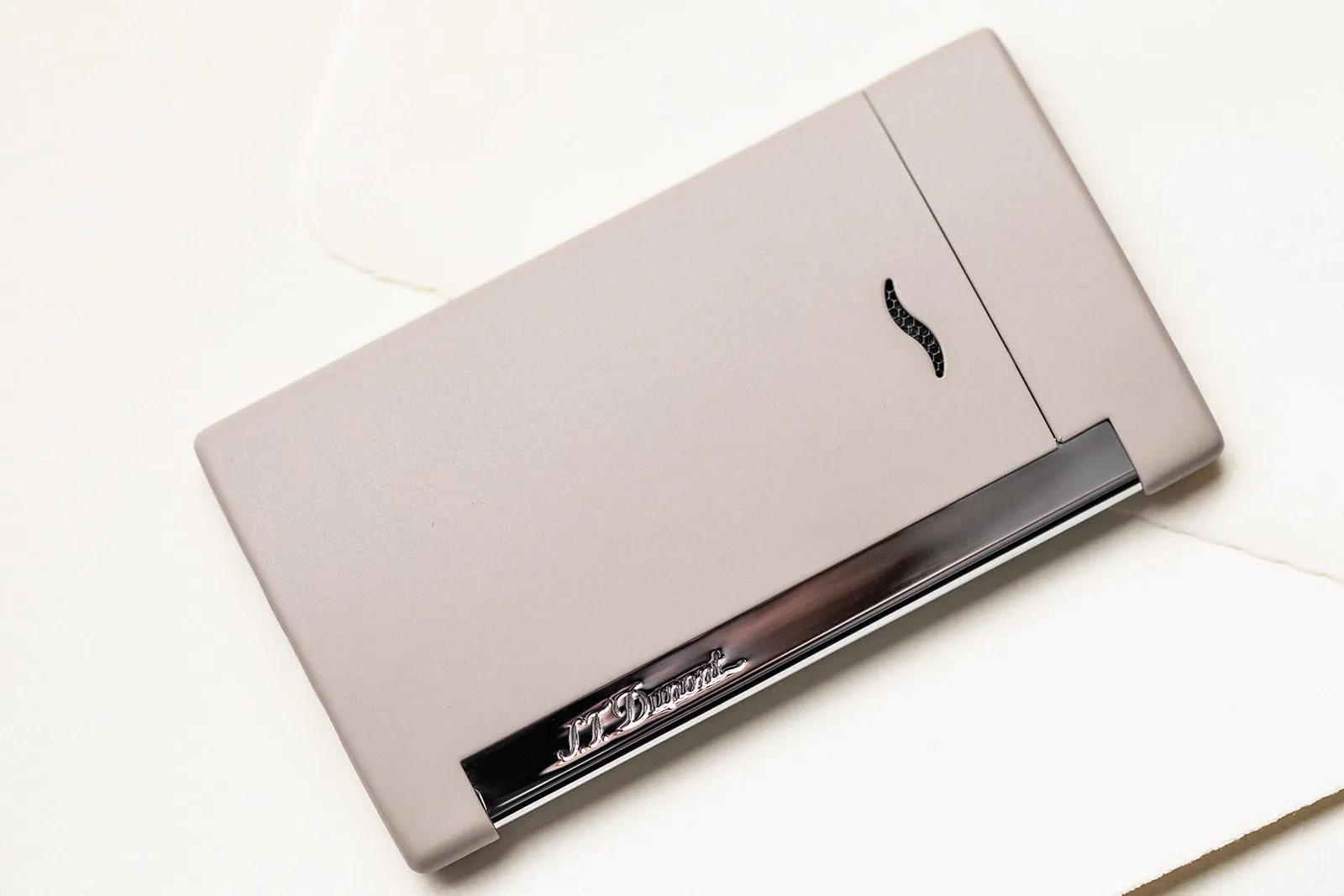 S.T. Dupont Slim 7 Lighter - Beige Matte